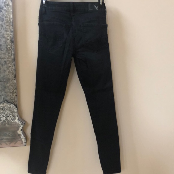 Jeans barely worn - Picture 5 of 8